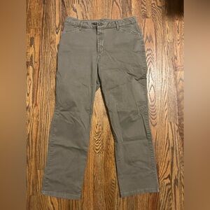 Lee Straight-Leg Pants in Olive Green